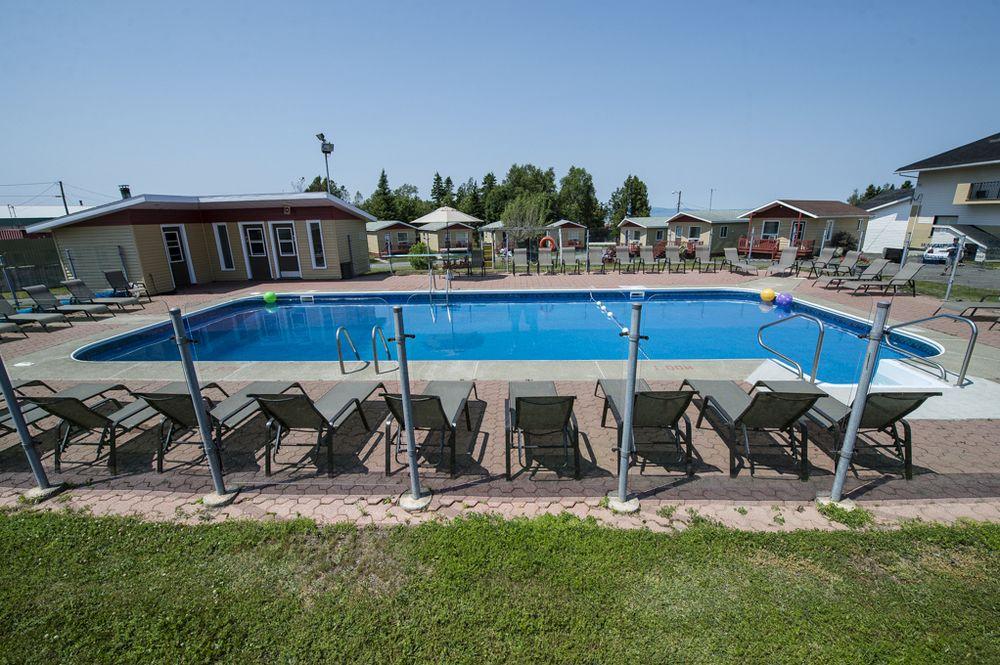Days Inn By Wyndham Rivière-du-Loup Eksteriør billede