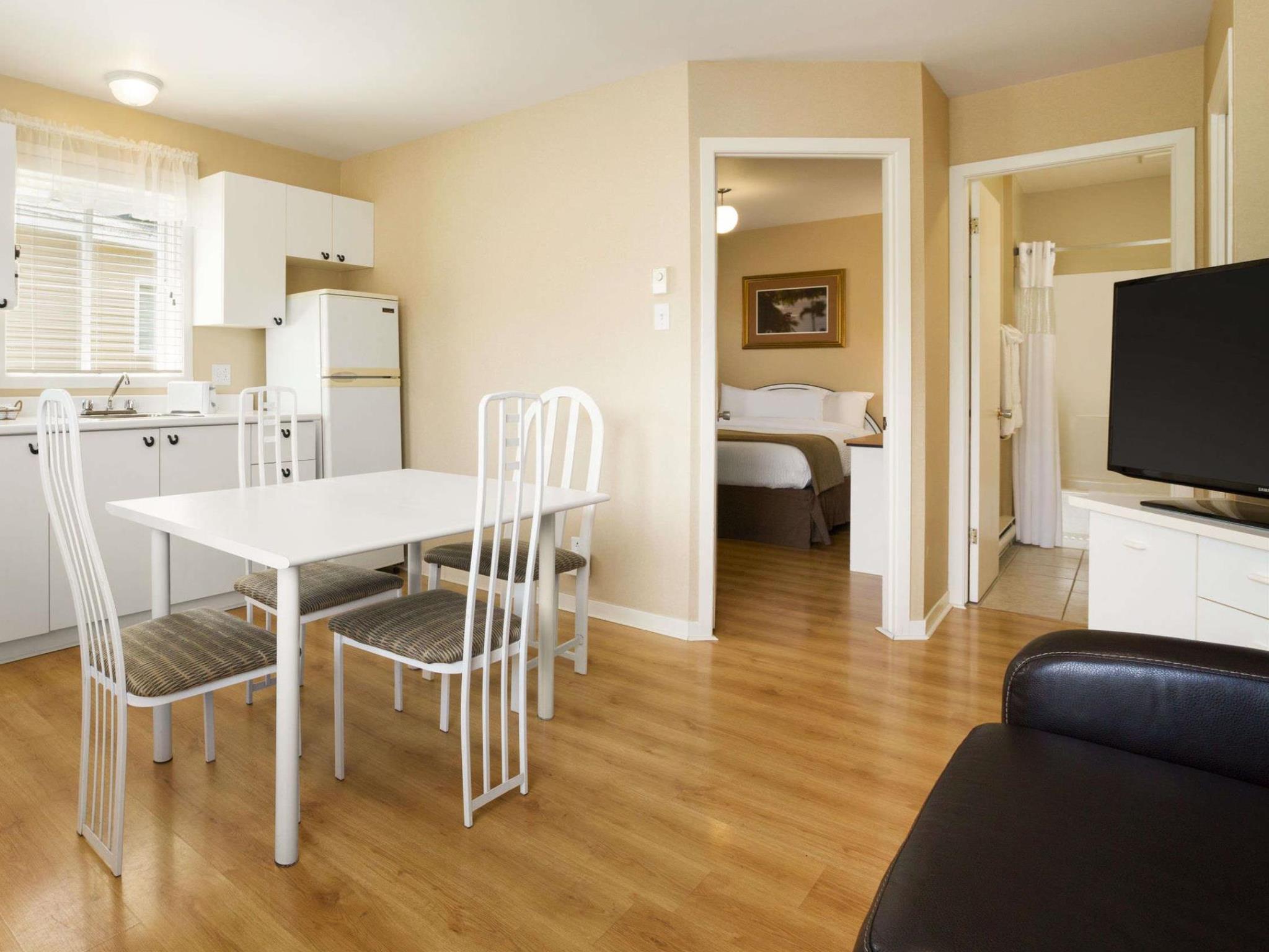 Days Inn By Wyndham Rivière-du-Loup Eksteriør billede