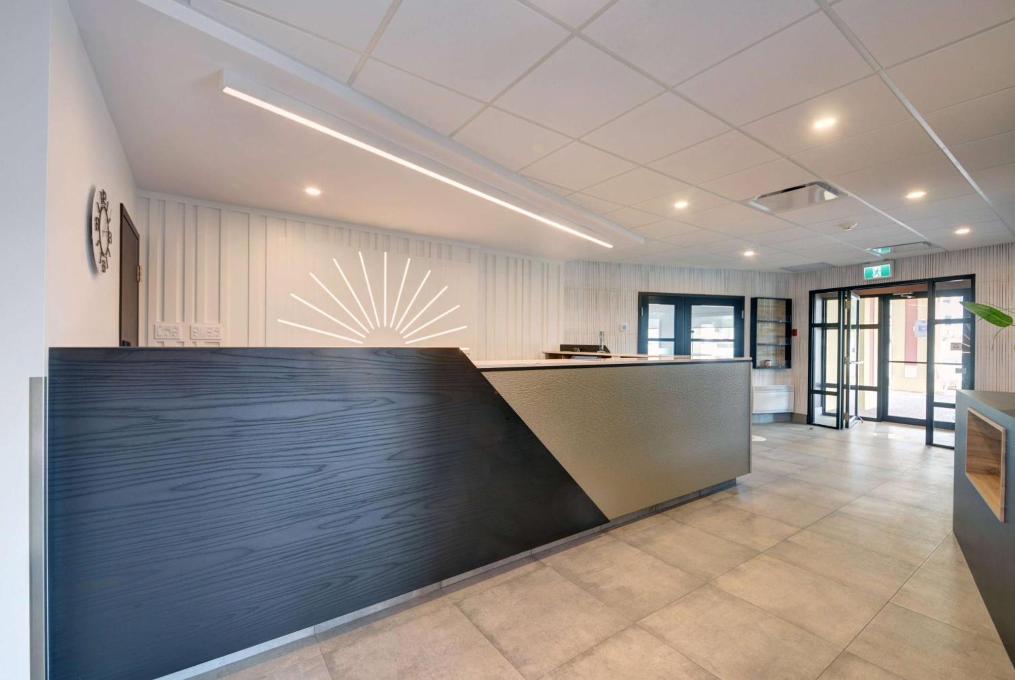 Days Inn By Wyndham Rivière-du-Loup Eksteriør billede