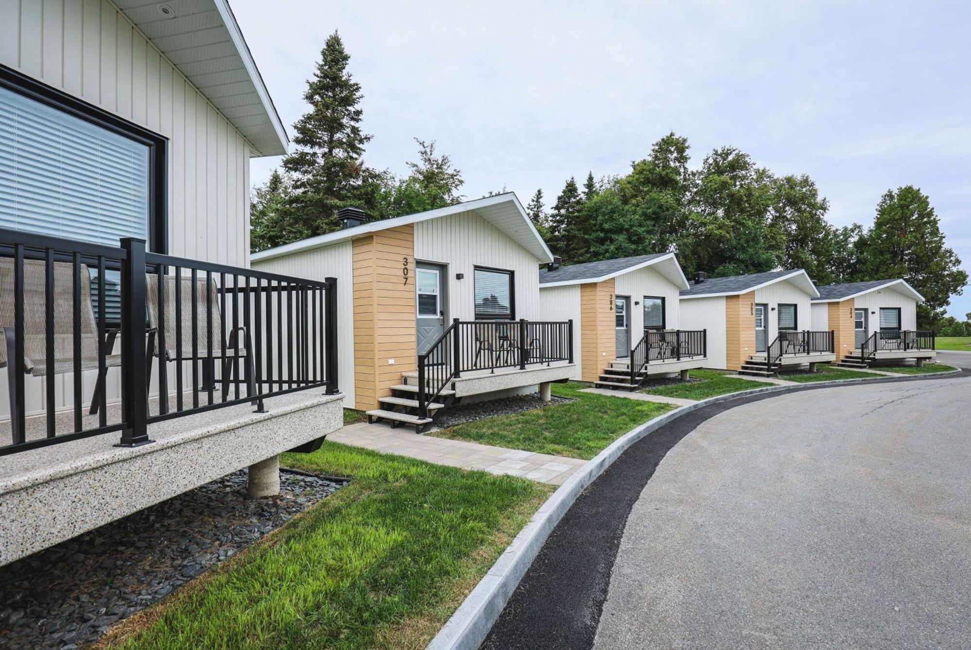 Days Inn By Wyndham Rivière-du-Loup Eksteriør billede